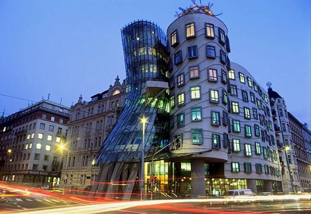 Dancing House